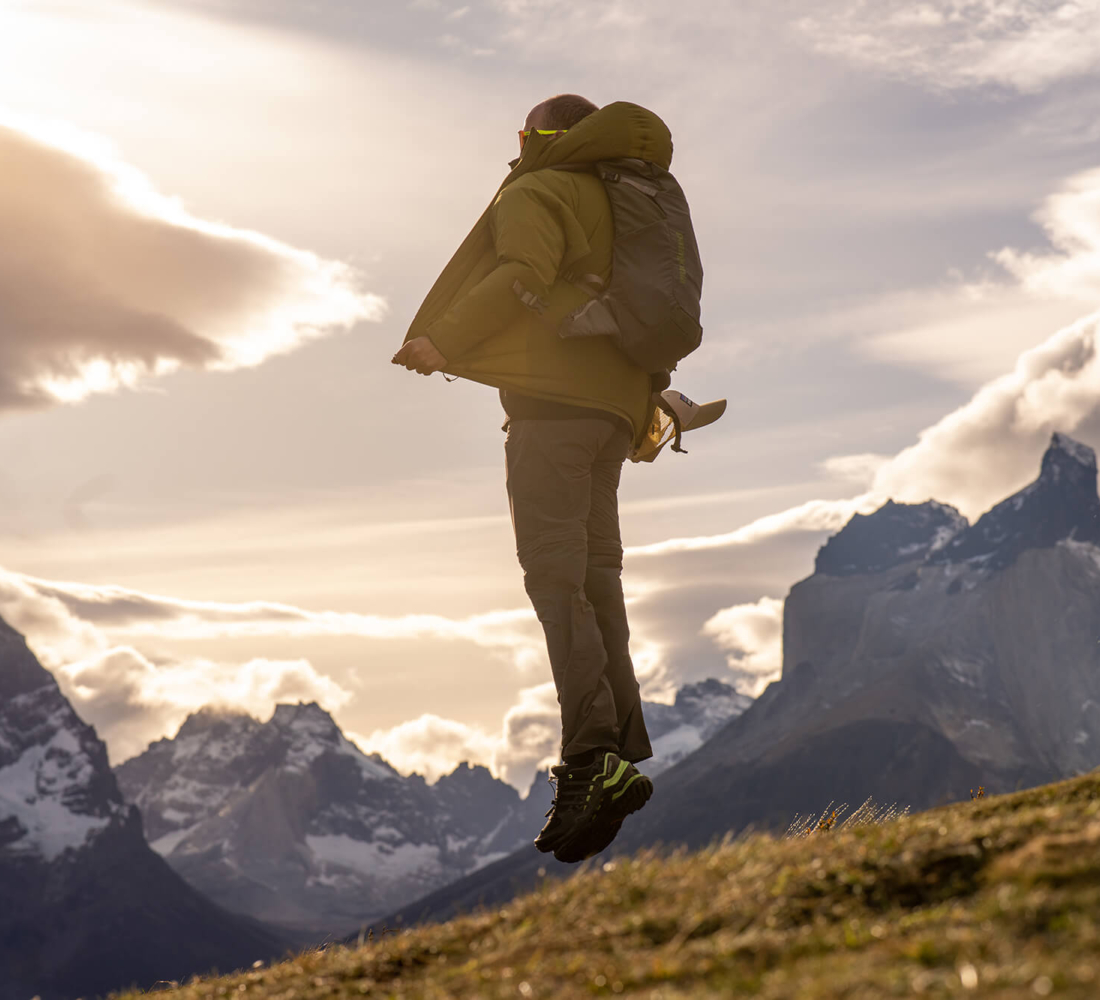 Atmospheric scene inspired by seasonal transitions
